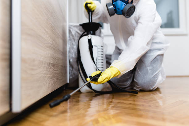 Best Commercial Pest Control Services  in Shadow Lake, WA